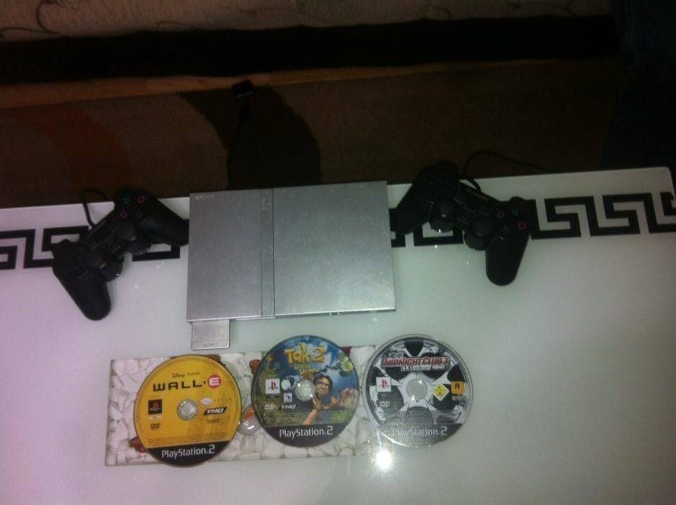 Sony-Playstation-2