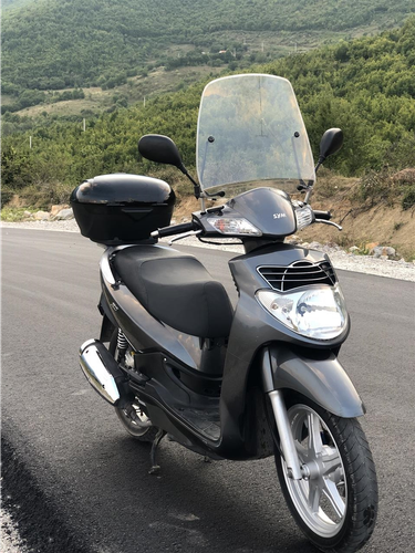 shitet sym HD200
