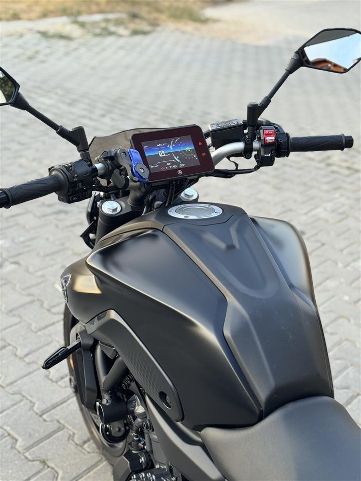 Yamaha-MT-07-vetem-4376-te-kaluara