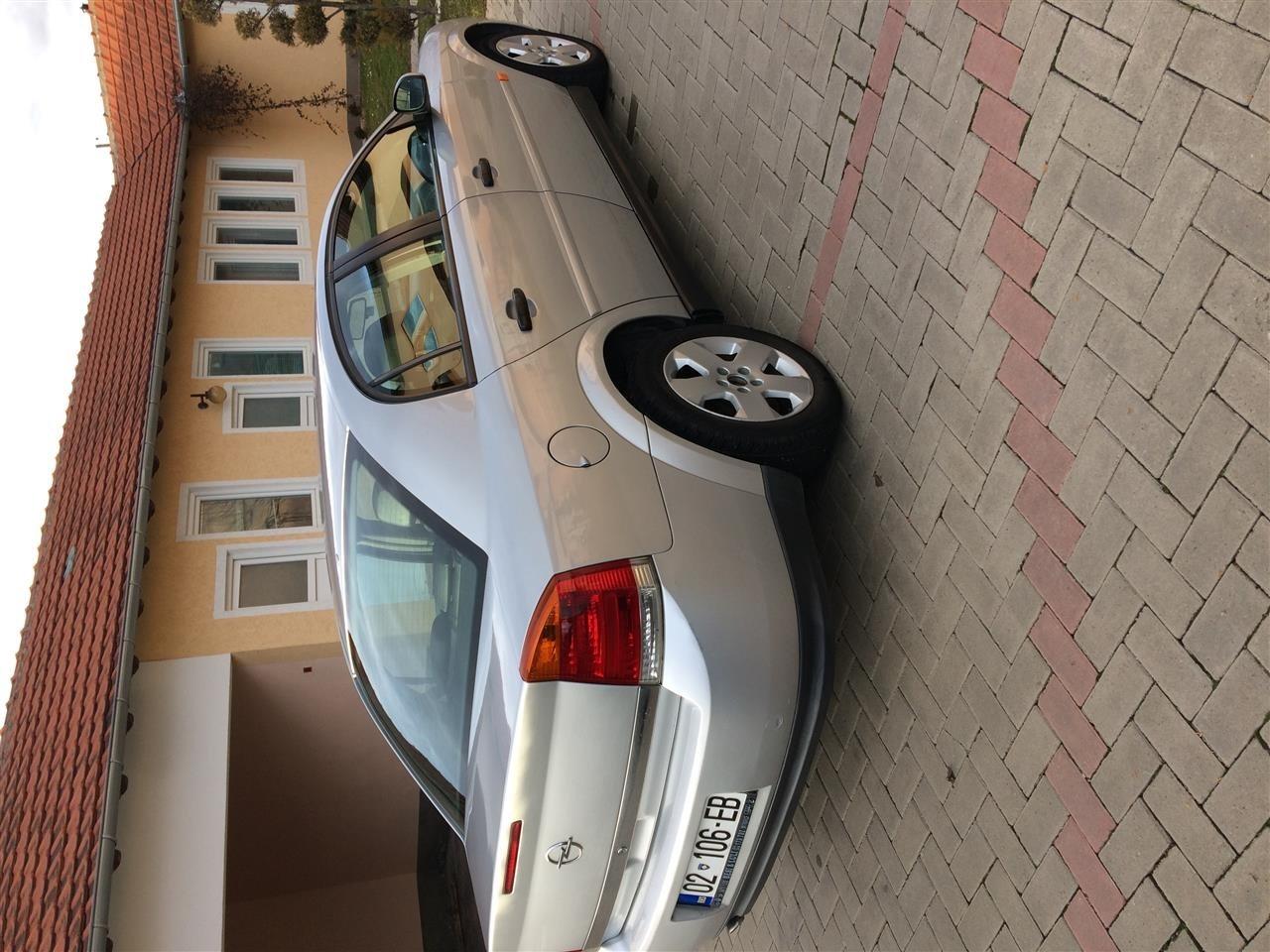 Opel-vecter-