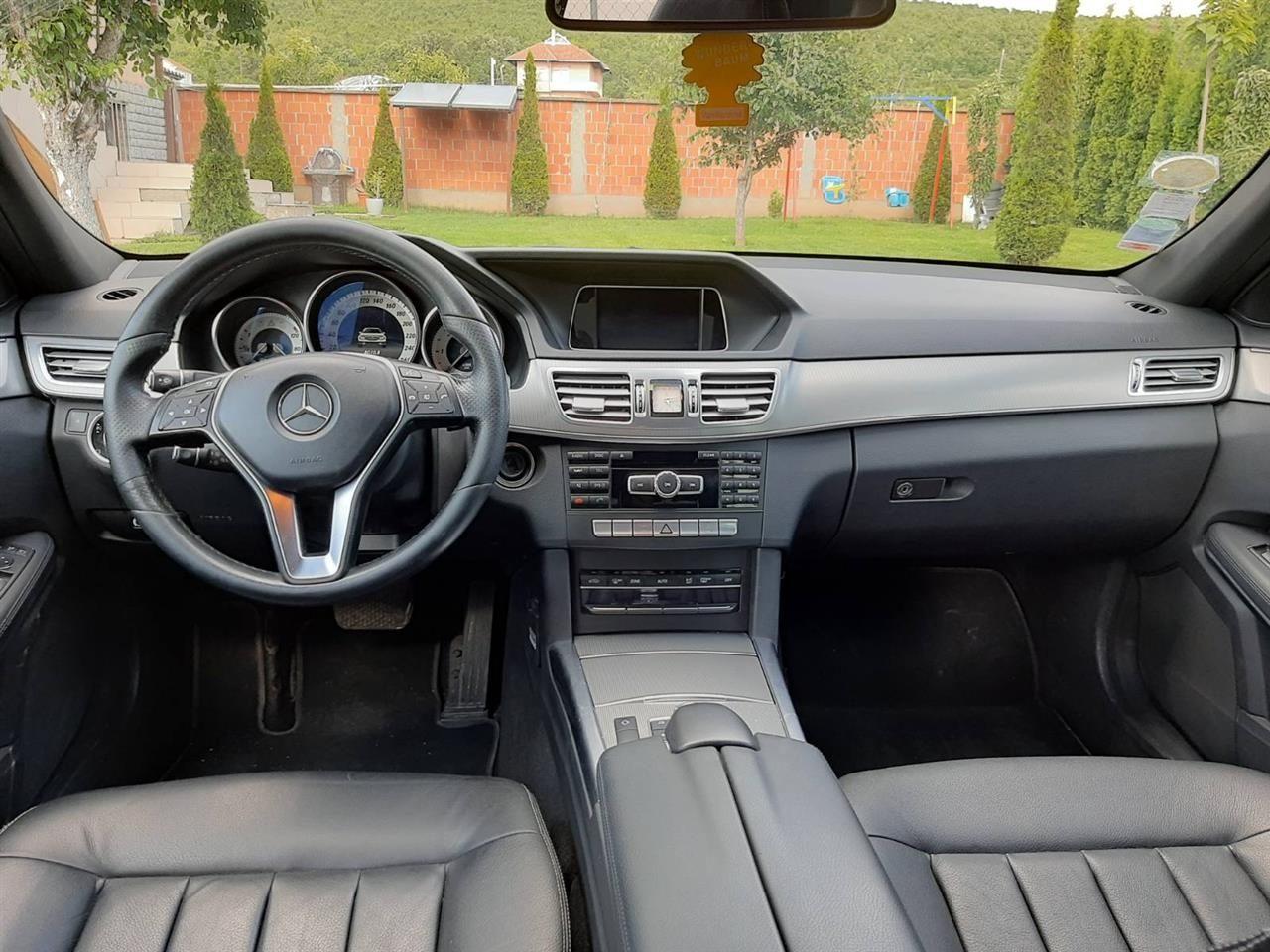 Mercedes-E300-BlueTec-2014