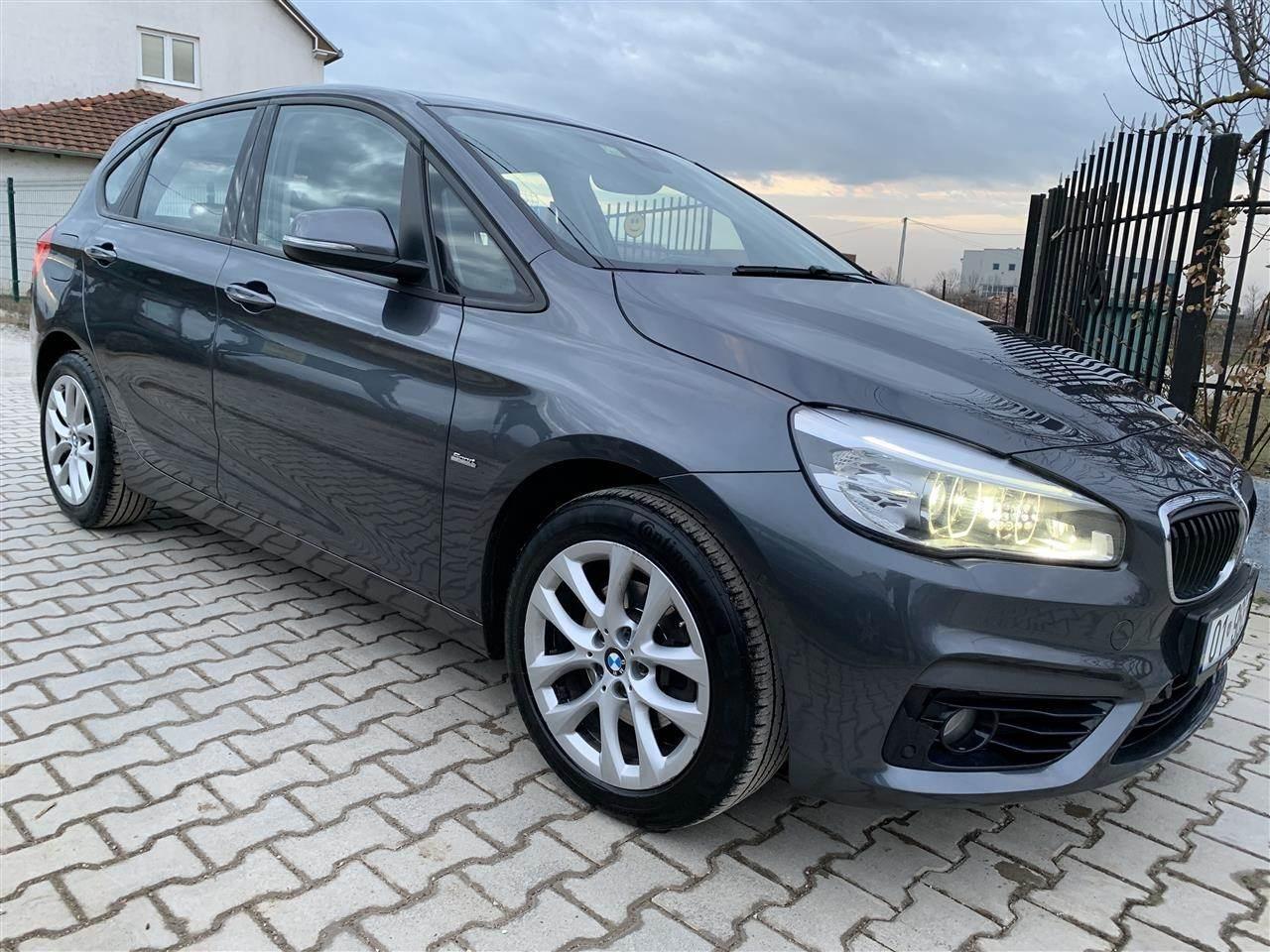 BMW-220-ACTIVE-TOURER