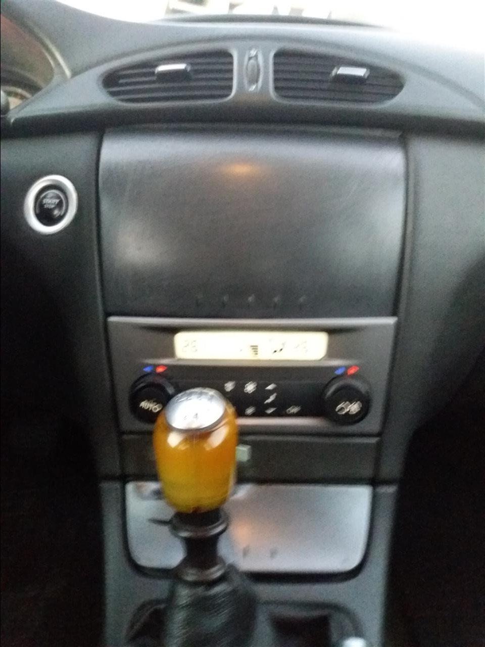Shitet-Renault-Laguna
