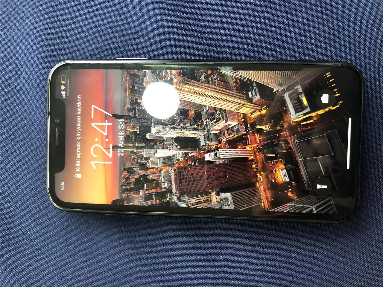 Telefon