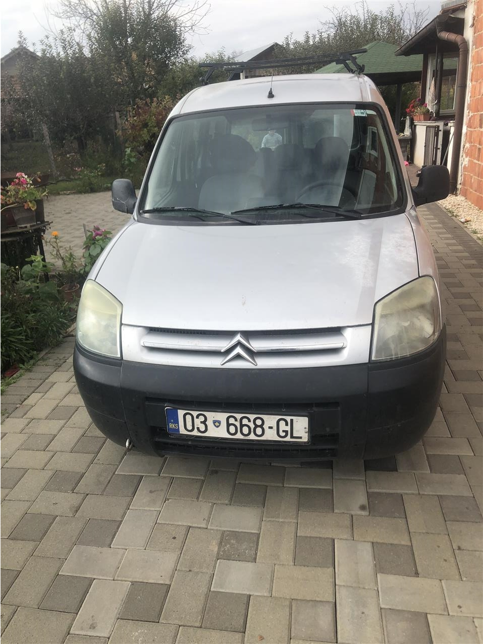 Shitet-ndrrohet-
