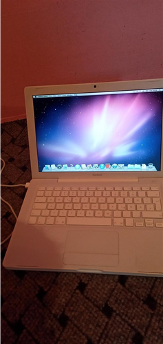 Macbook
