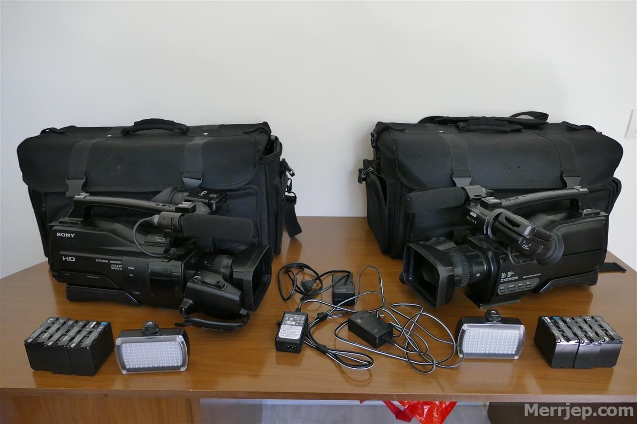 2 kamera sony hxr mc1500