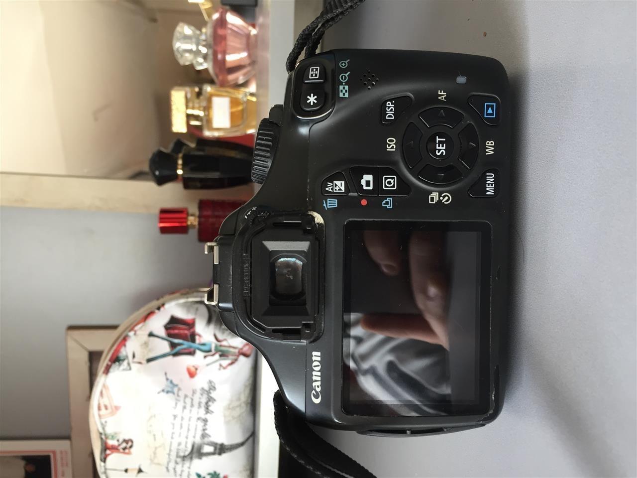 Cannon-EOS-1100-D