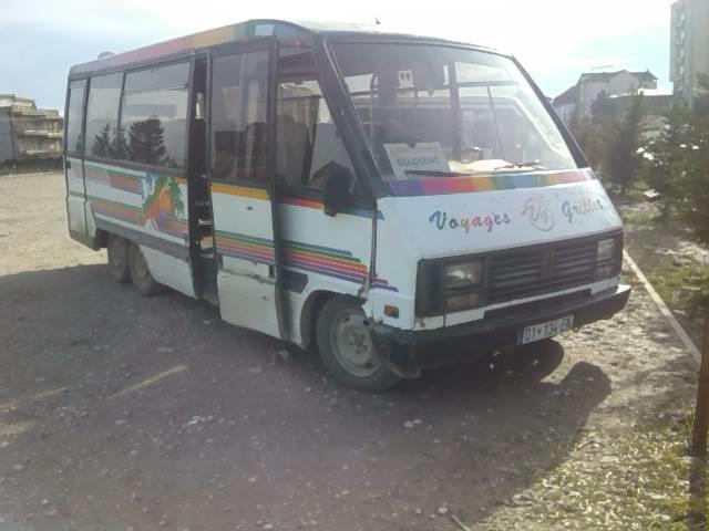 Autobus-minibus-