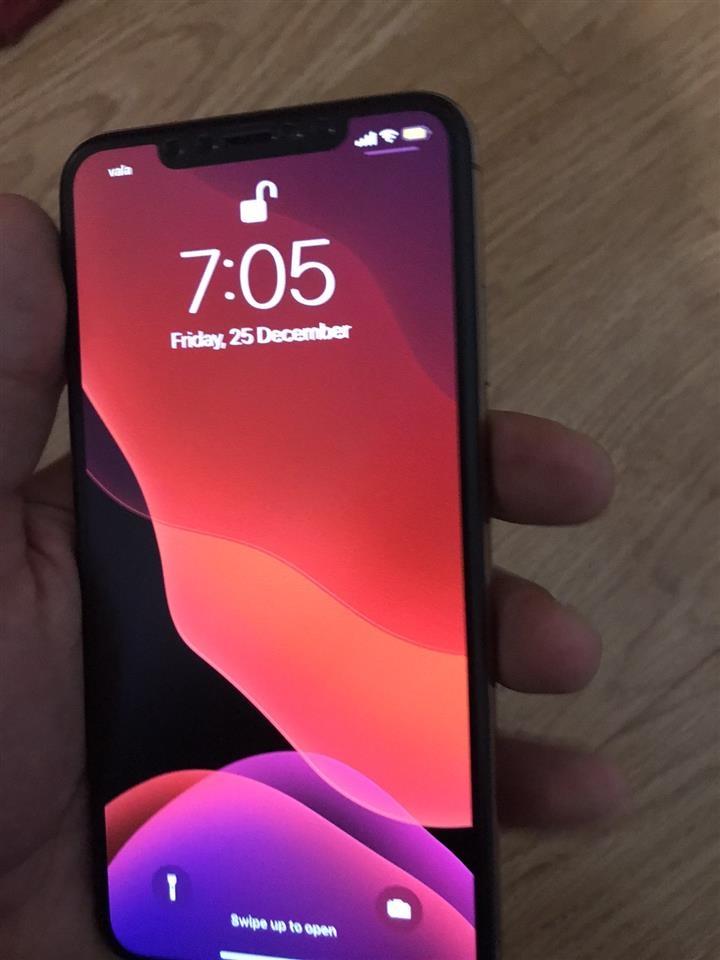 Shitet-iPhone-Xs-Max