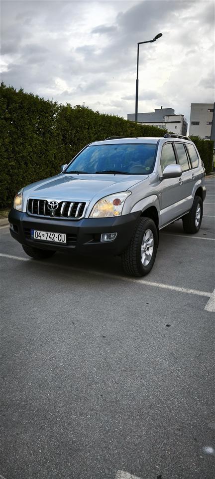 SHITET-TOYOTA-LAND-CRUISER-120