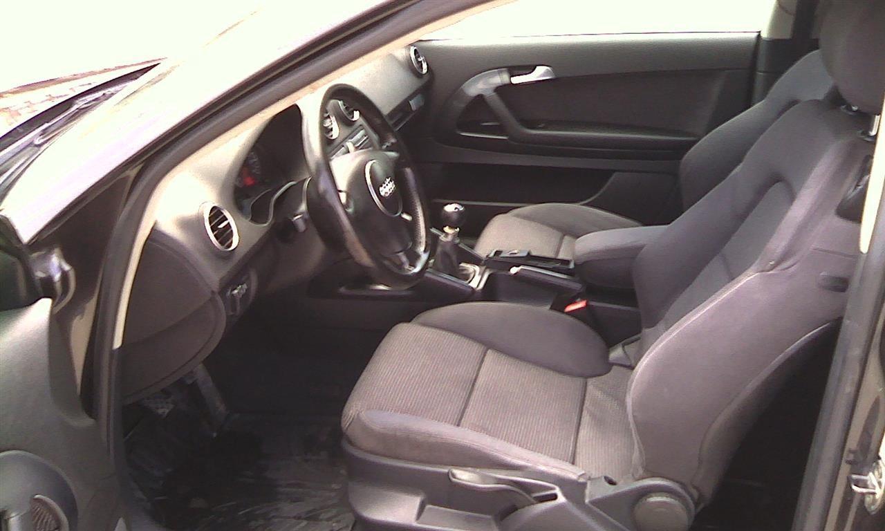 Audi-A3--05
