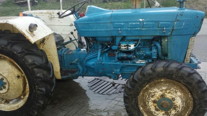 Traktor