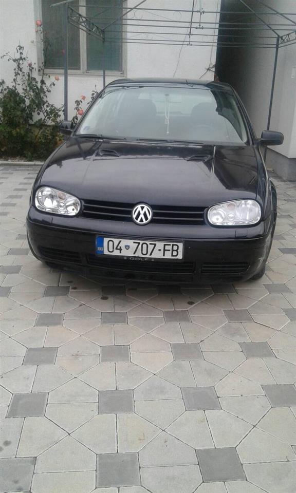 Shes-golf-4-