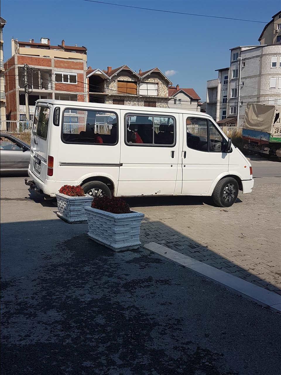 Ford-tranzit