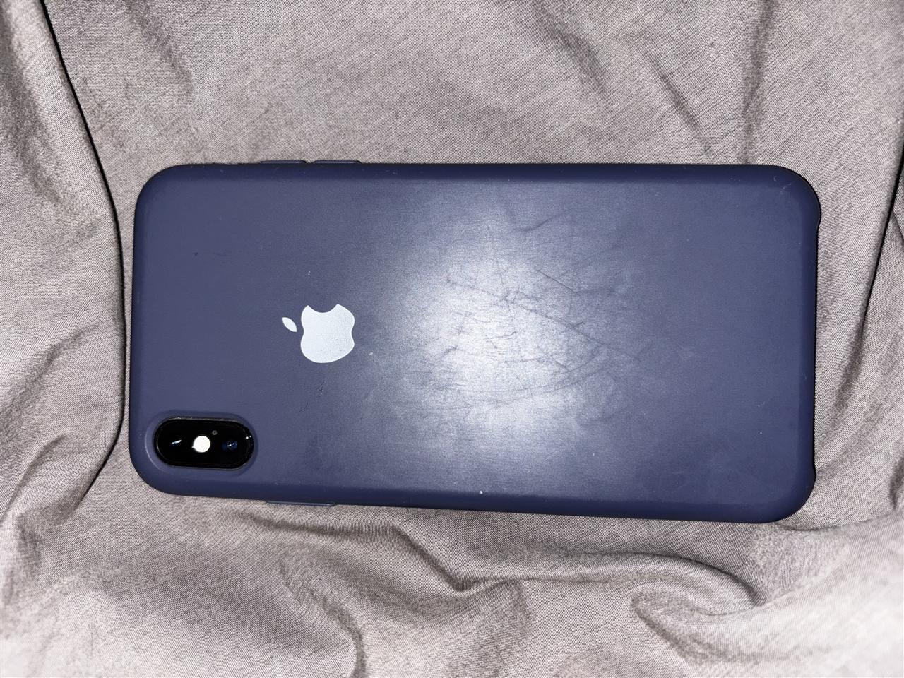 Shes-iPhone-XS-Max-512GB