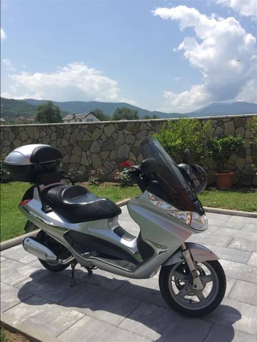 Motorr PIAGGIO X8