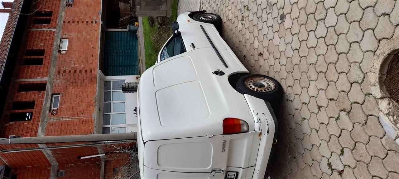 Caddy-1-9---2003-