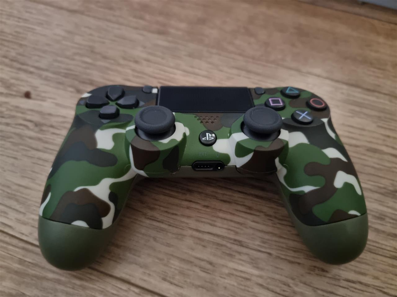 PS4-controller-