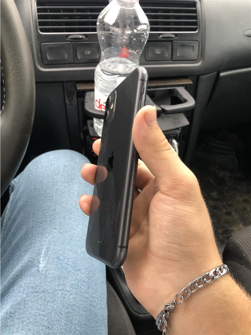 iPhone-11