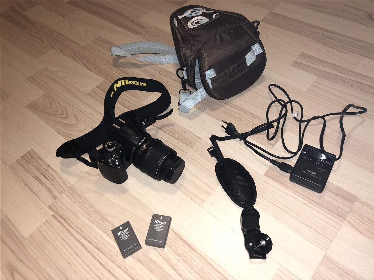 Nikon-D5000