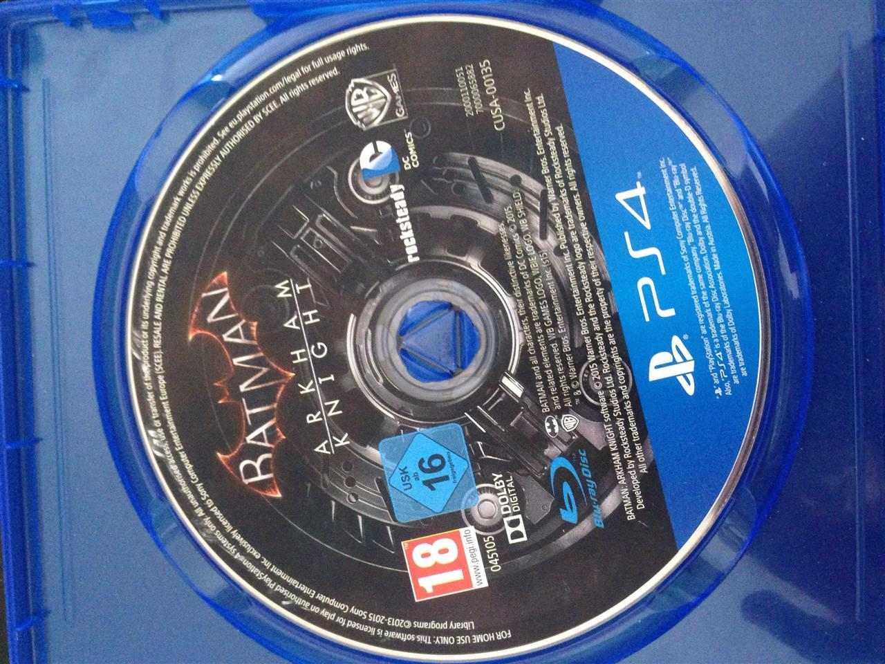 PS4+3cd+1controller