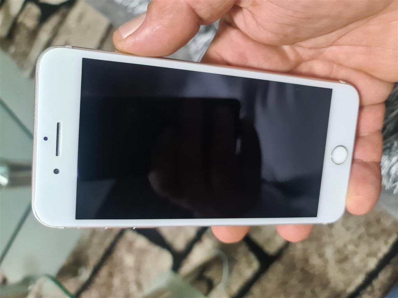iPhone-7-plus--