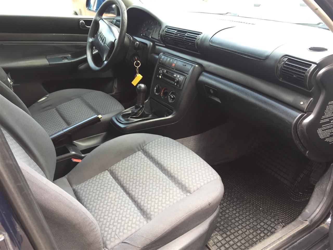 Audi-A4
