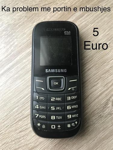 Telefona