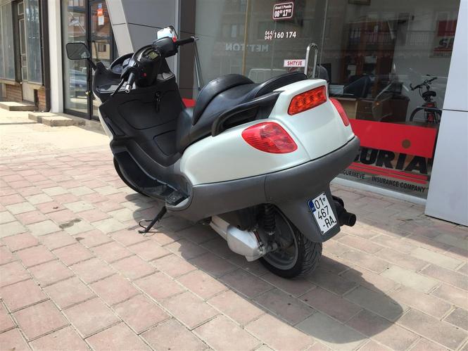 PIAGGIO X9 250 kubik