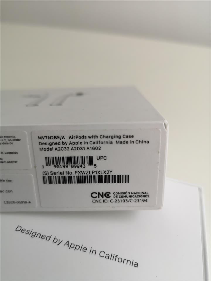 AirPods-2