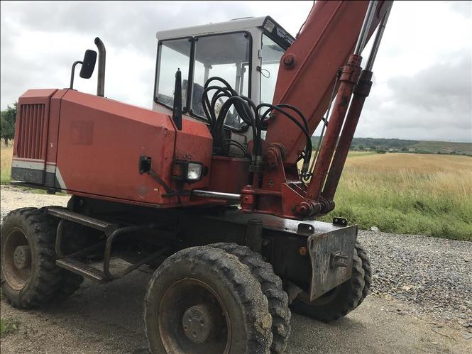 Eskavator