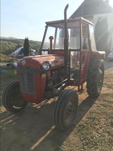 Traktor 539