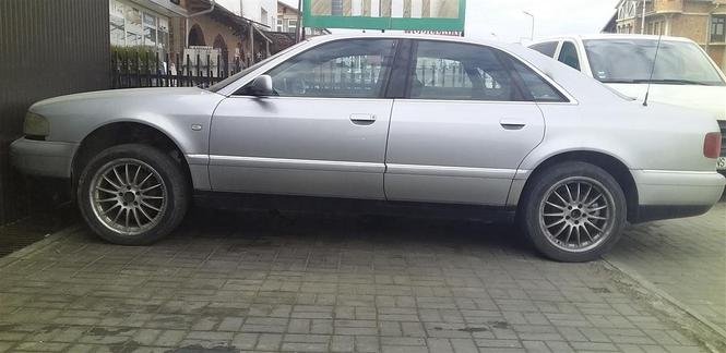 Audi a8