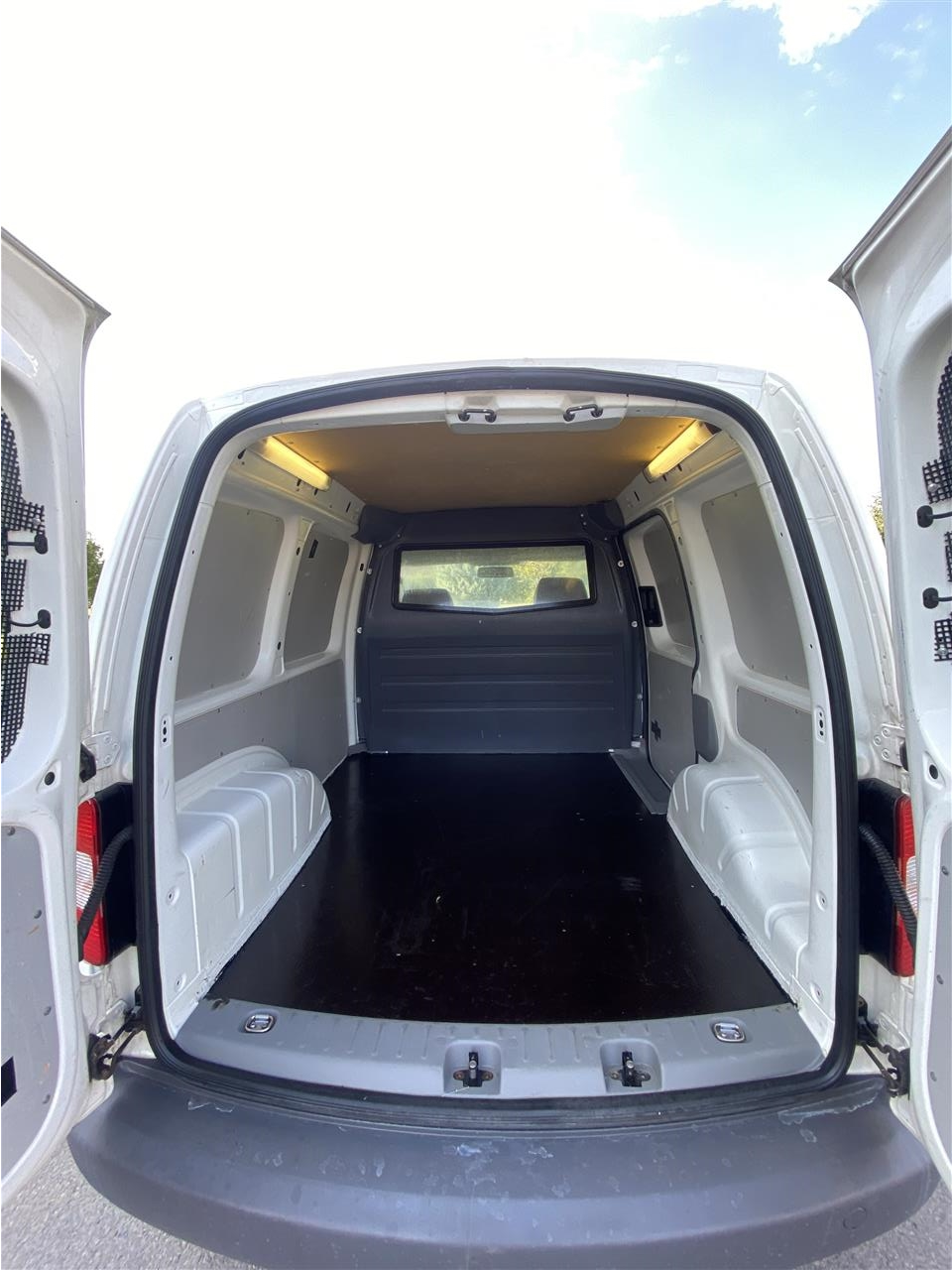 WV-CADDY-