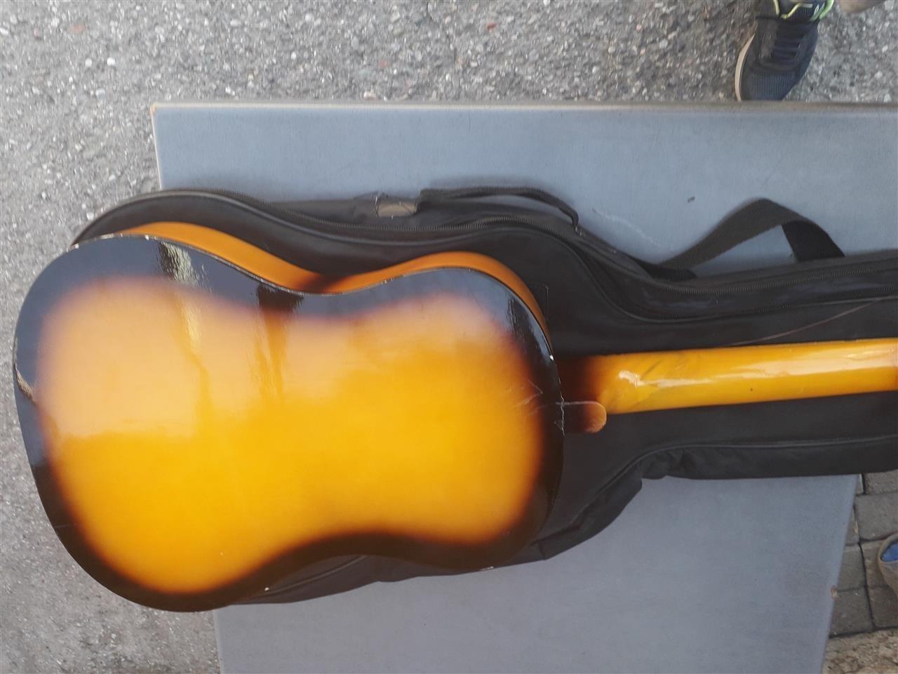 Gitare-drurit-
