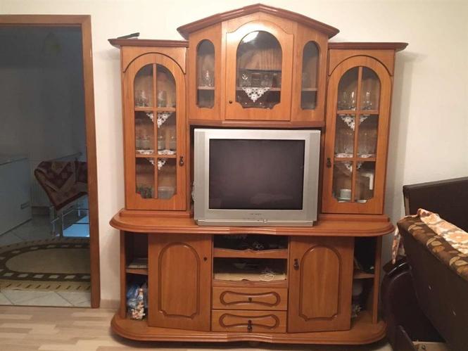 Komodë për TV