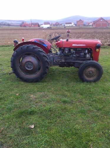 TRAKTOR 533