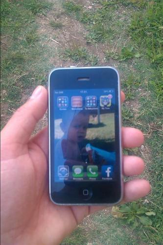 iPhone 3