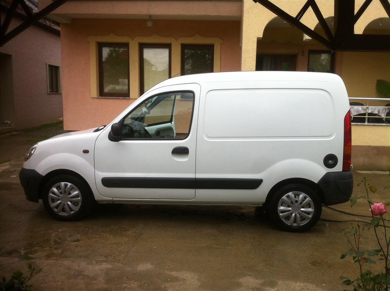 Renault-Kango--U-SHIT--