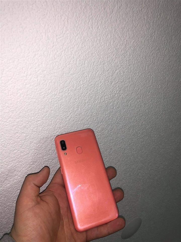 Samsung-galaxy-a20e