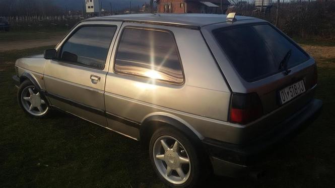 VW Golf 2