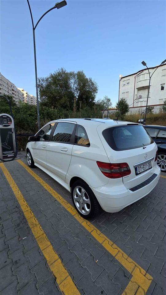 Mercedes-B-class-2010-AUTOMATIK