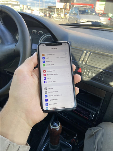 iPhkne 11Pro 64gb CE