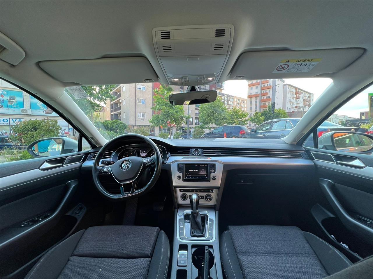 Passat-b8--2016