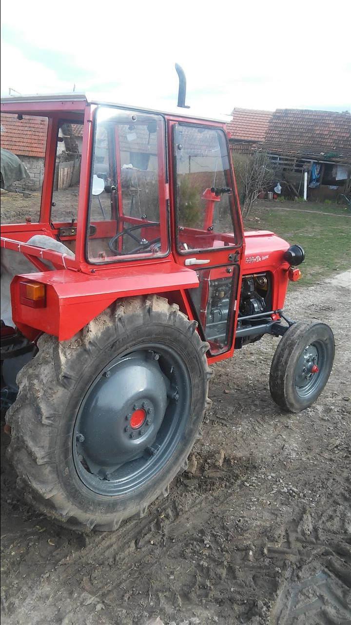 Traktor-539