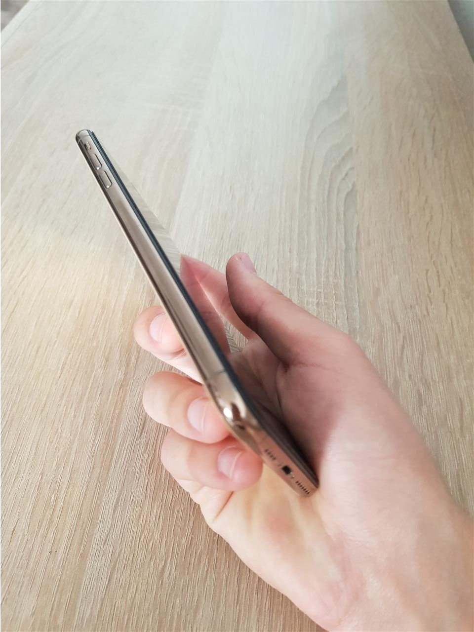 Iphone-xs-max