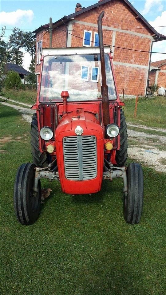 Traktor-539