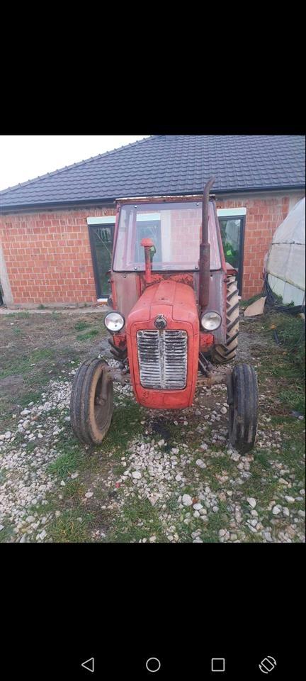 Traktor