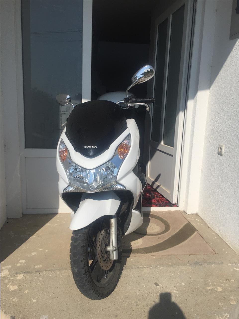 shitet-honda-125-pcx